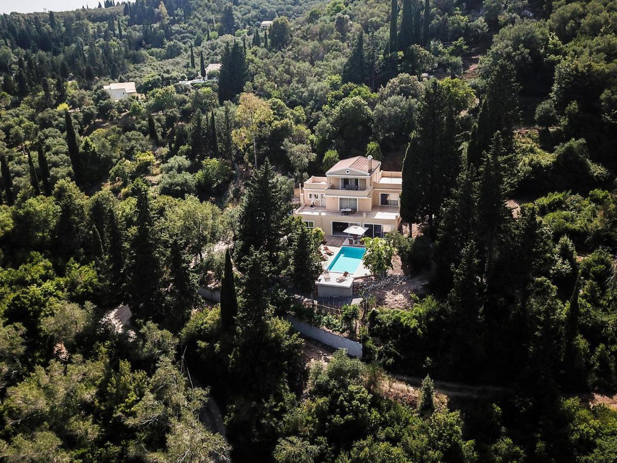 Villa Fioraki Pouládes Eksteriør billede
