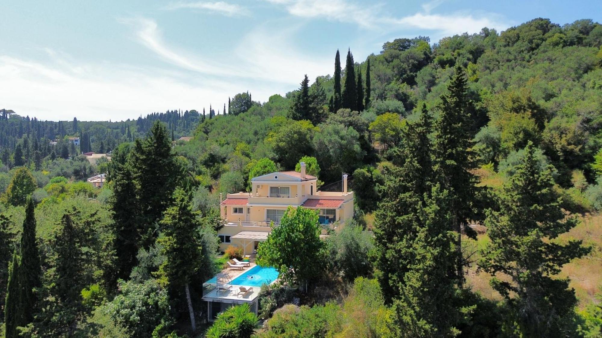 Villa Fioraki Pouládes Eksteriør billede